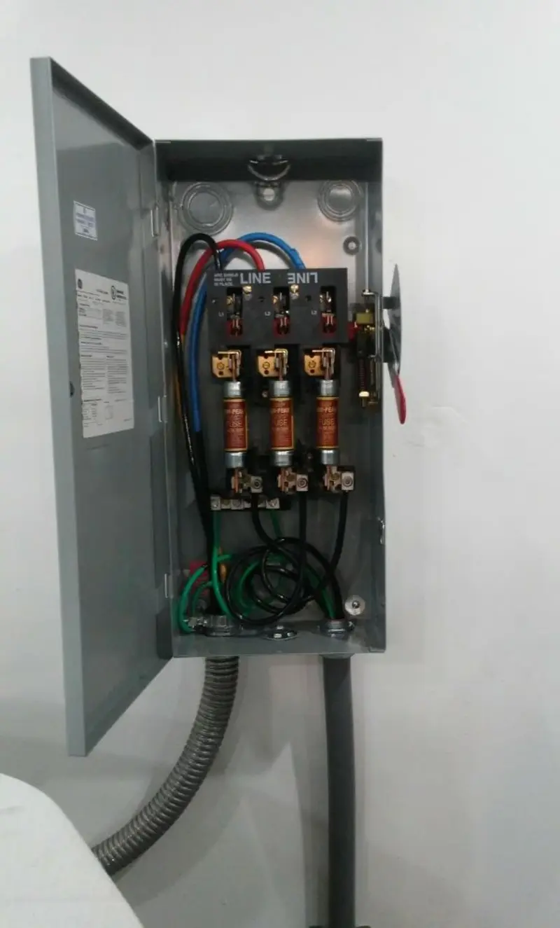 Three-phase disconnect switch installed for Electrical Wiring & Rewiring in Lugoff